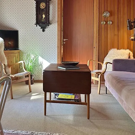 Amazing In Aakirkeby With Wifi Boderne