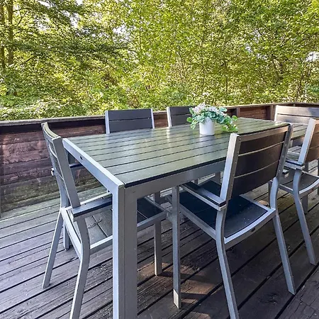 Amazing In Aakirkeby With Wifi Hébergement de vacances Åkirkeby
